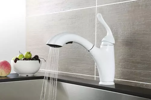 Tuscany® Brooksville™ One-Handle Pull-Out White Kitchen Faucet 3 Tuscany® Brooksville™ One-Handle Pull-Out White Kitchen Faucet - Image 3