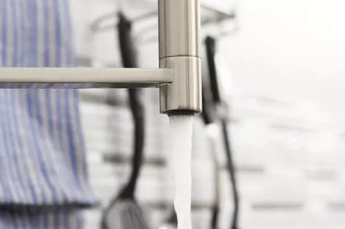 Tuscany® Salton One-Handle Pull-Down Stainless Steel Kitchen Faucet 6 Tuscany® Salton One-Handle Pull-Down Stainless Steel Kitchen Faucet - Image 6